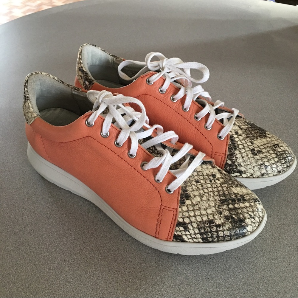 Marc Joseph New York Viper Embossed Sneakers Women’s Size 8.5